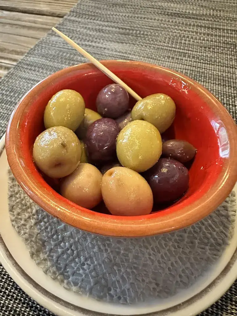 Tom Steele_Le Restaurant Le Piquebaure_Roussillon_recensione