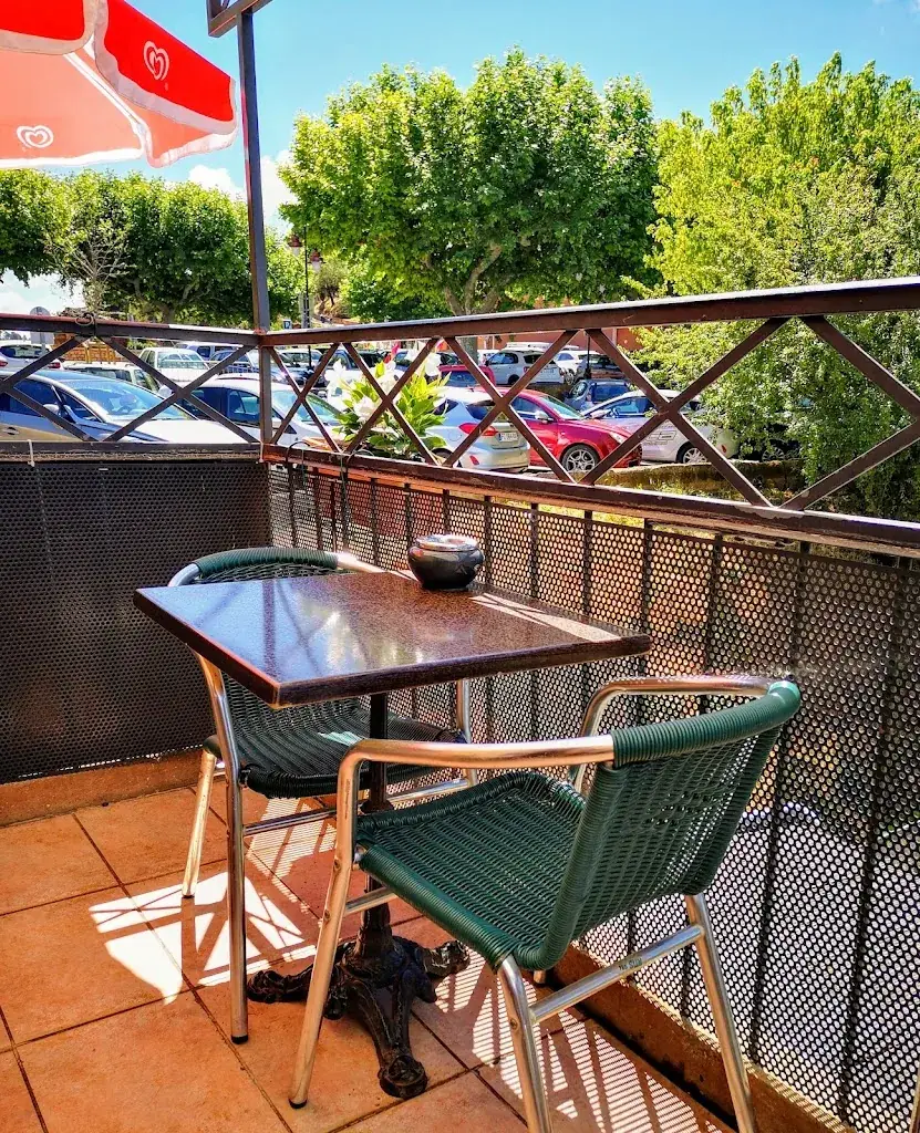 Restaurant Chez Nino restaurant in Roussillon