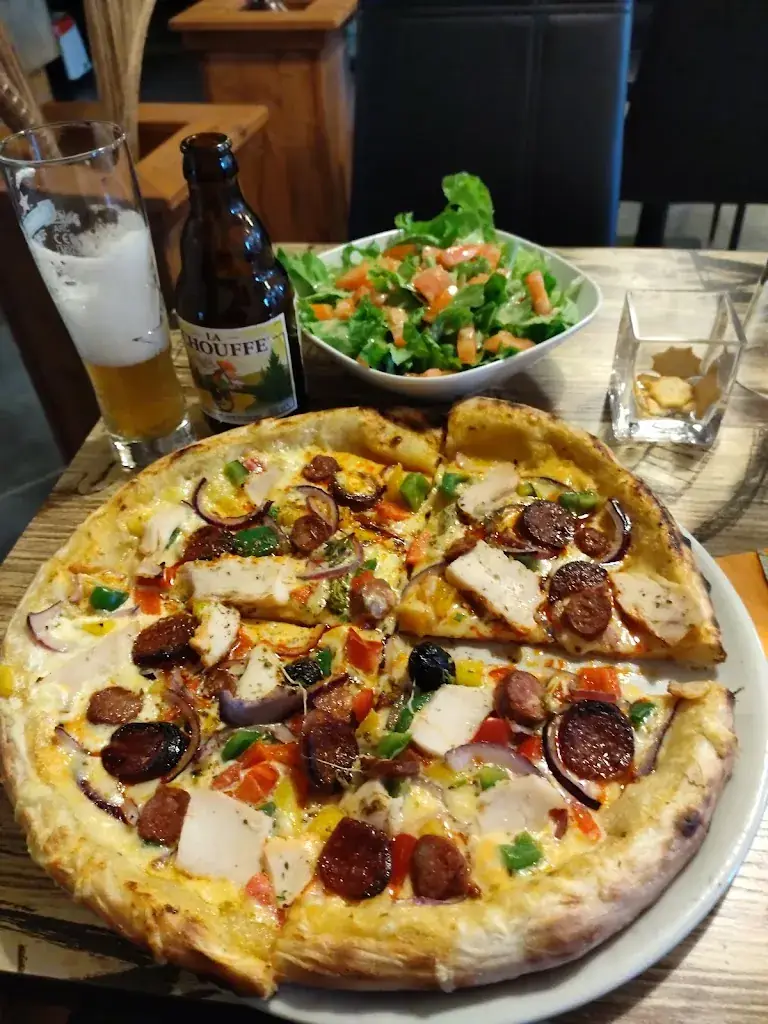 Menu_Pizzeria L'Eau à la Bouche_Saint-Clair-du-Rhône_image_8