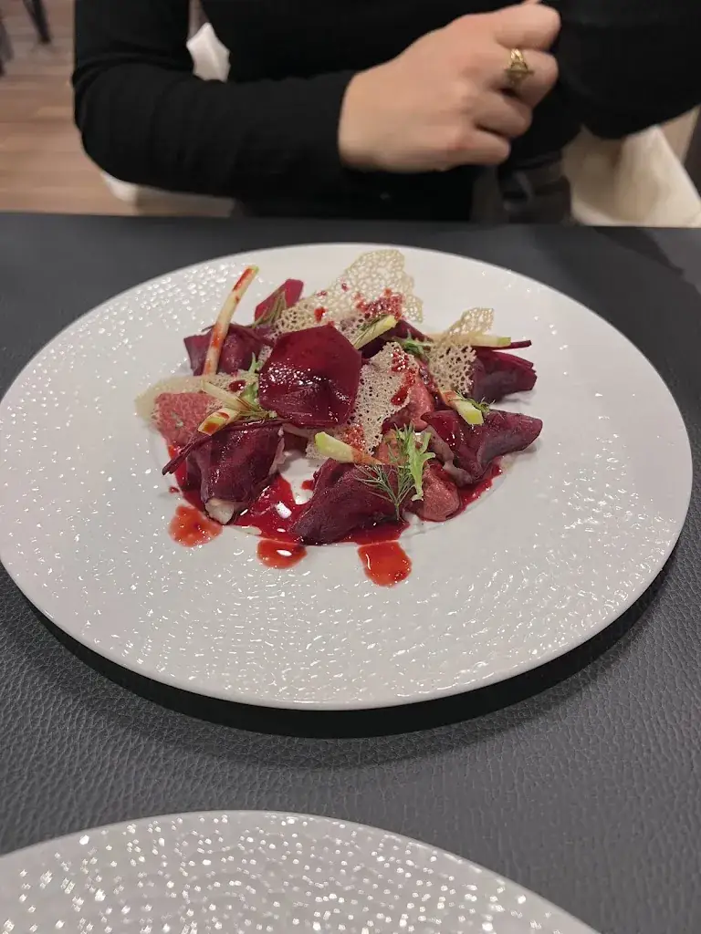 Mehdi Lakrichli_Le LYNN_Rumilly_review