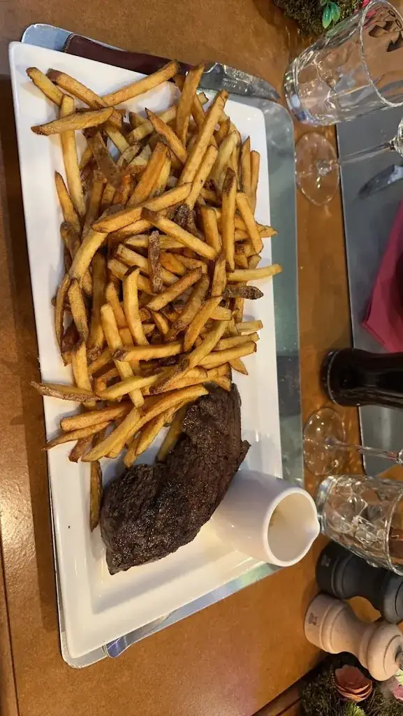 Lorette Palau_L'Amusoir_Rumilly_review