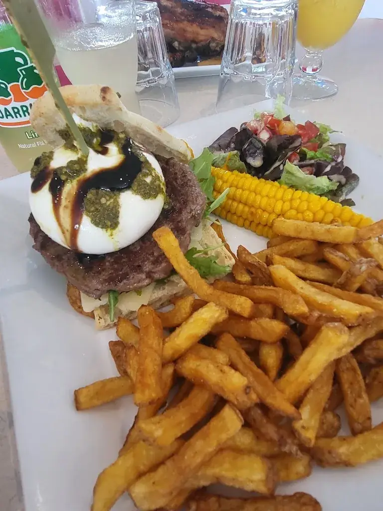 Véronique Ruelle_Restaurant Happy Diner_Rumilly_review