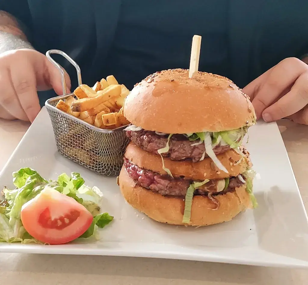 Restaurant Happy Diner_Rumilly_slider_image_3