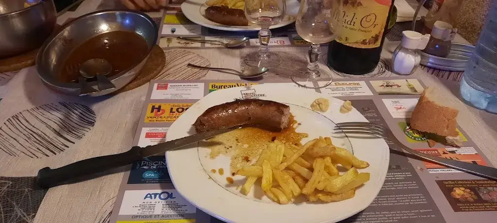 Chez Pedro_Saint-Cernin_slider_image_2