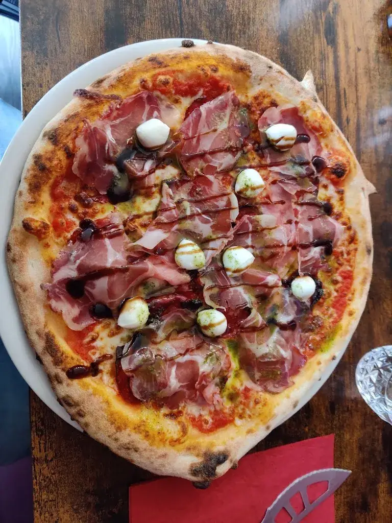 Miguel B._La Vendetta_Saint-Bonnet-près-Riom_recensione