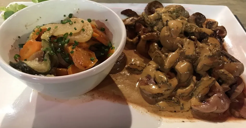 Zoë NOUGAILLON_Le zinc riom_Riom_review