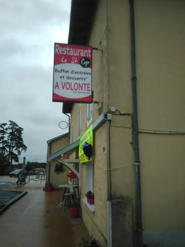 Pascal Clerc_Le Saint Cyr Pizz Burger_Saint-Cyr-sur-Menthon_recensione