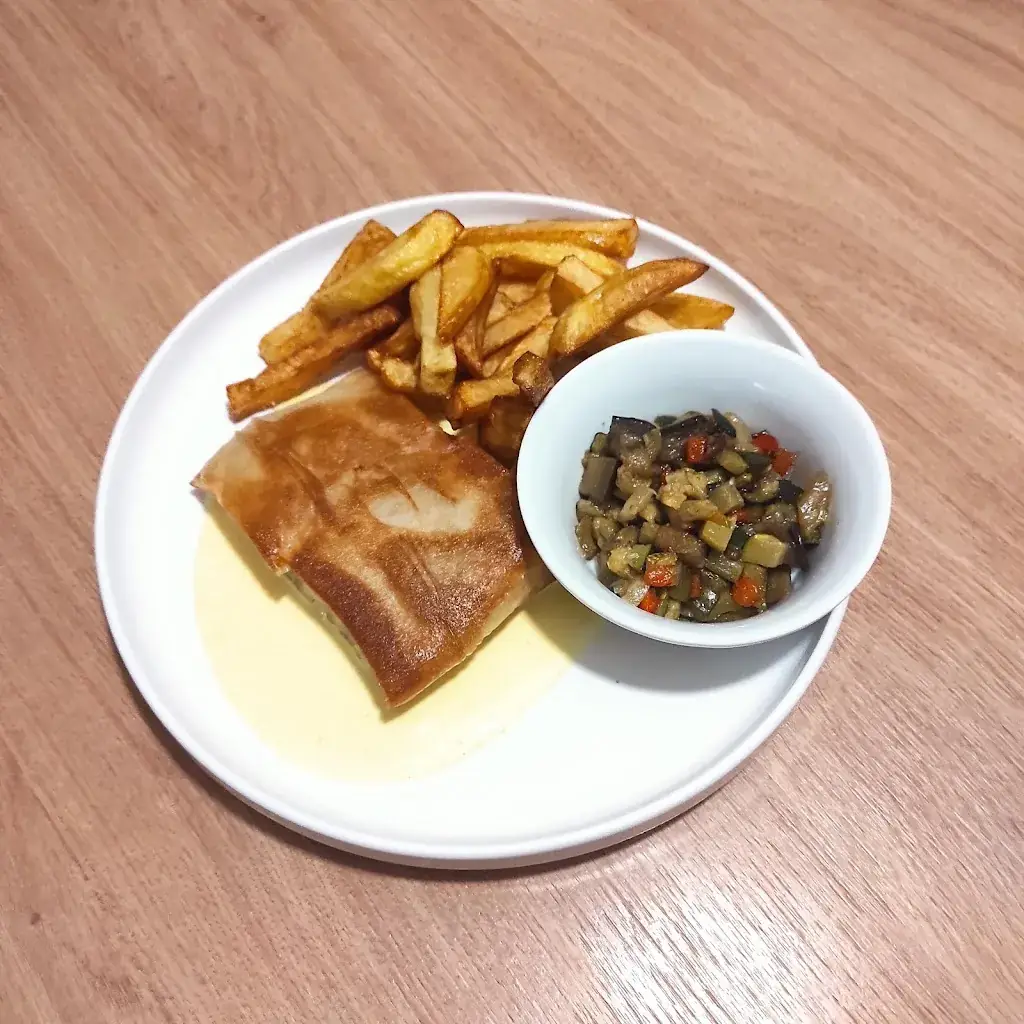 Domaine de la Doux_Saint-Denis-de-Cabanne_slider_image_2