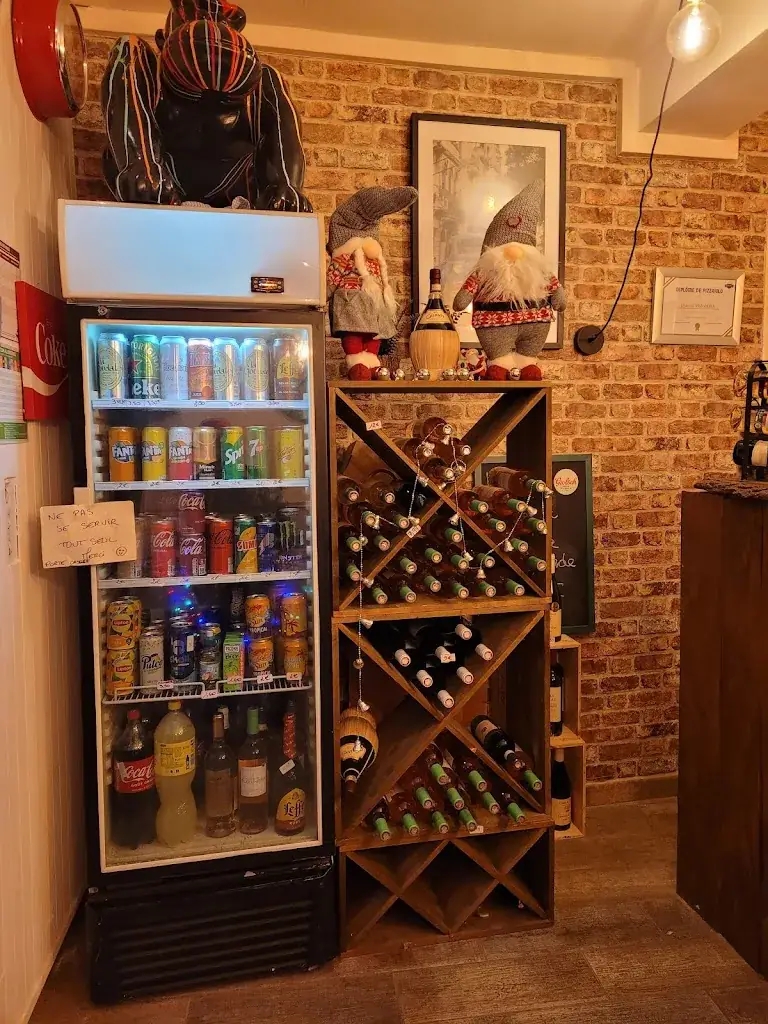 Pizza & Cie Restaurant in Saint-Chef