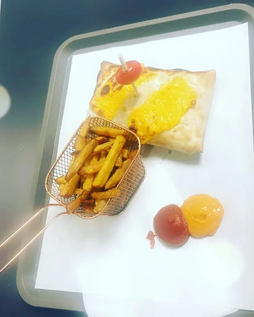 Heat burger saint eloy les mines_Saint-Éloy-les-Mines_slider_image_2