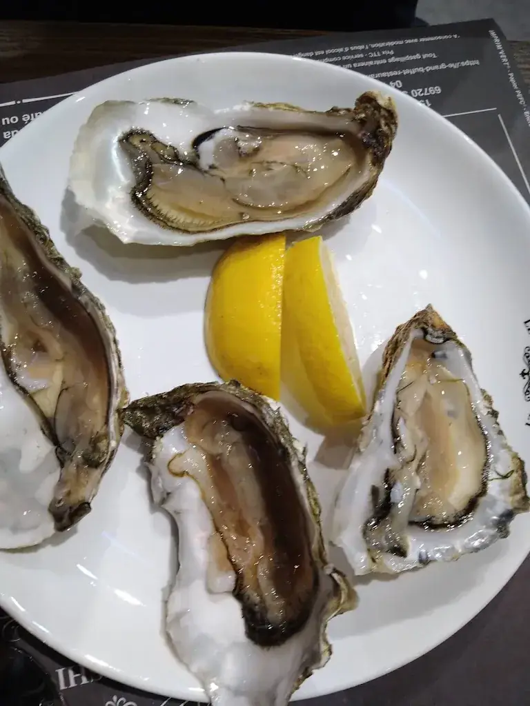 Menu_Le Grand Buffet_Saint-Bonnet-de-Mure_image_8