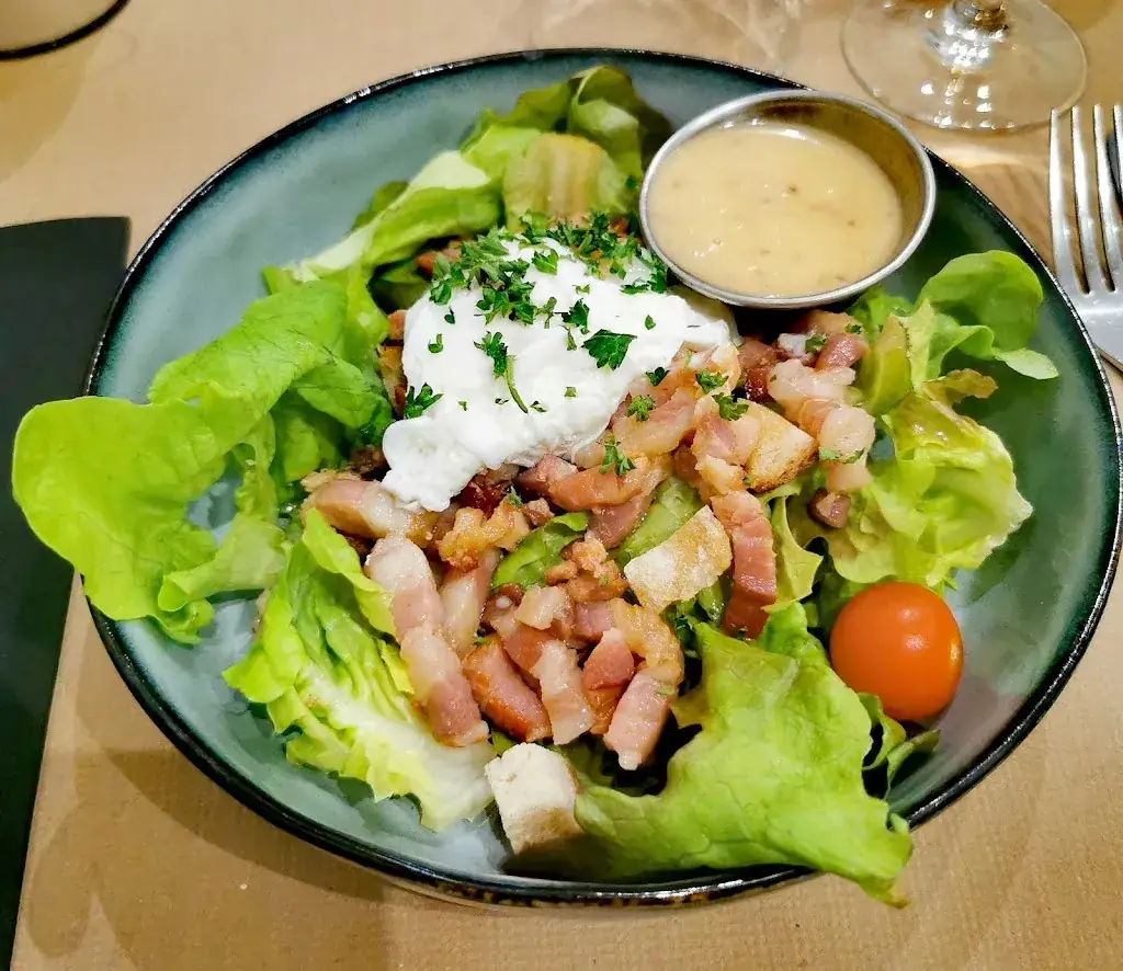 Restaurant Relais Saint Christophe_Saint-Bonnet-de-Mure_slider_image_3