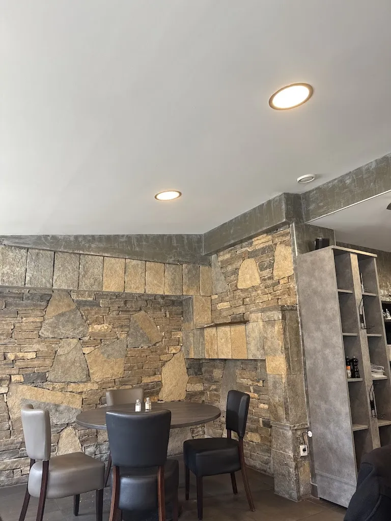 Océane Crtl_Restaurant Le Cevenol_Saint-Bonnet-de-Mure_recensione