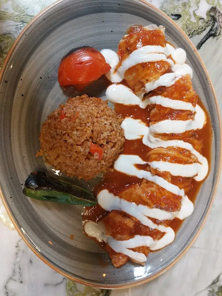 Sandip Kumar Sen_Sahne Lyon_Saint-Bonnet-de-Mure_review