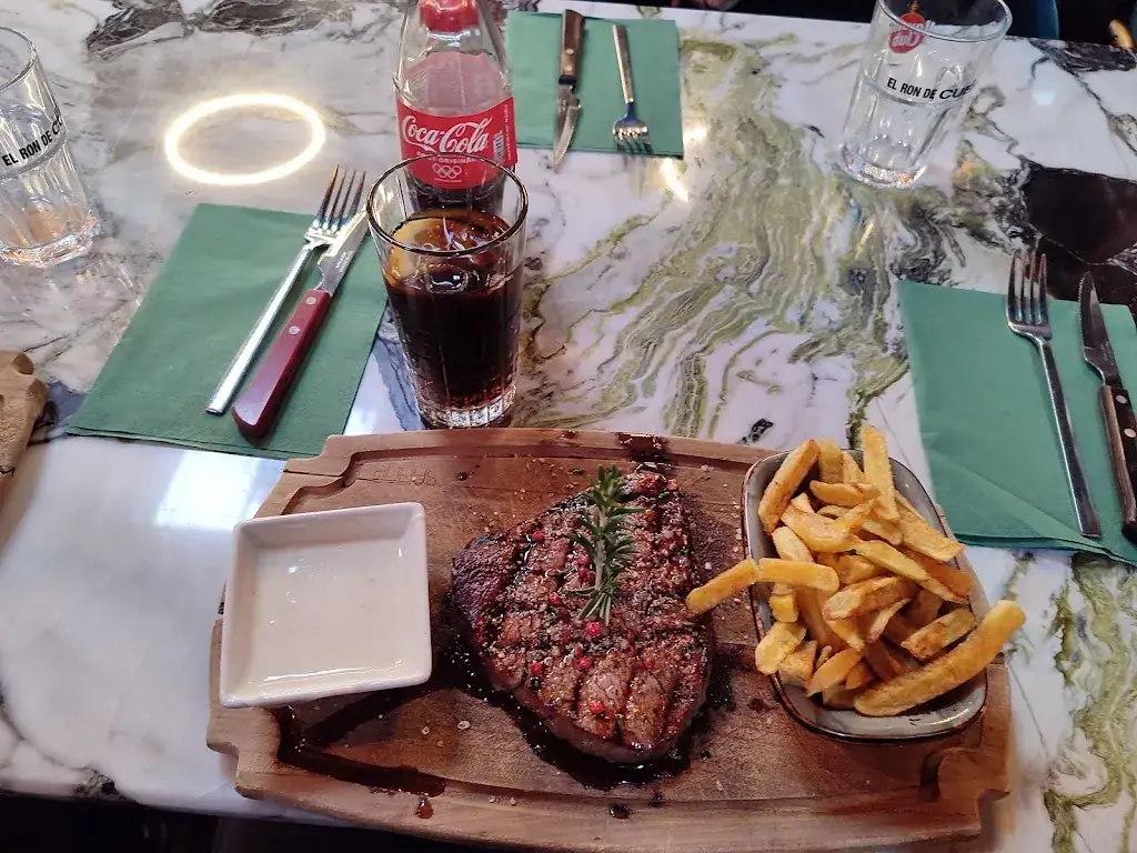 Ahmed Amin_Sahne Lyon_Saint-Bonnet-de-Mure_review