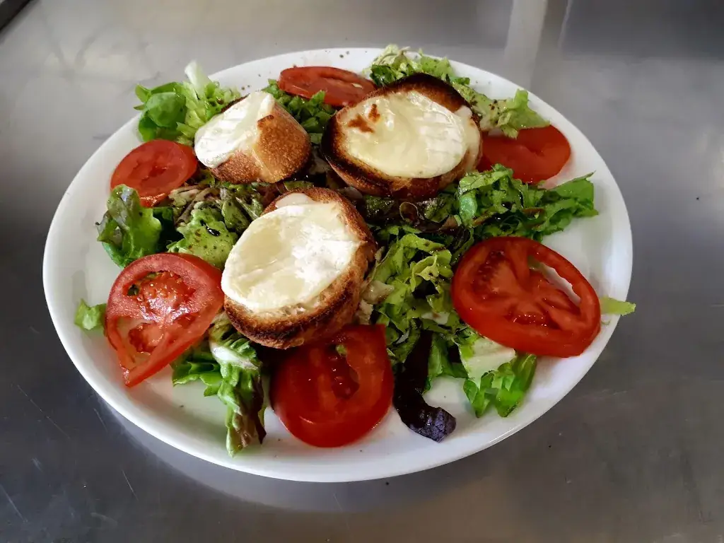 Restaurant la bascule St Didier sur Chalaronne_Saint-Didier-sur-Chalaronne_slider_image_3