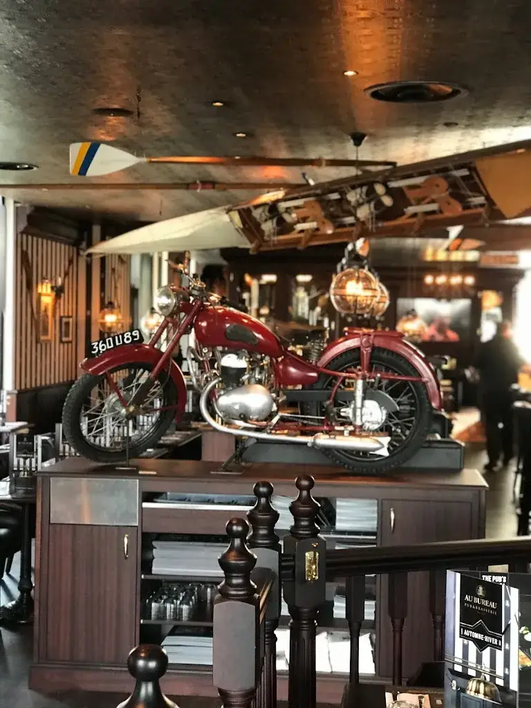 Au Bureau - Pub et Brasserie restaurant in Saint-Égrève