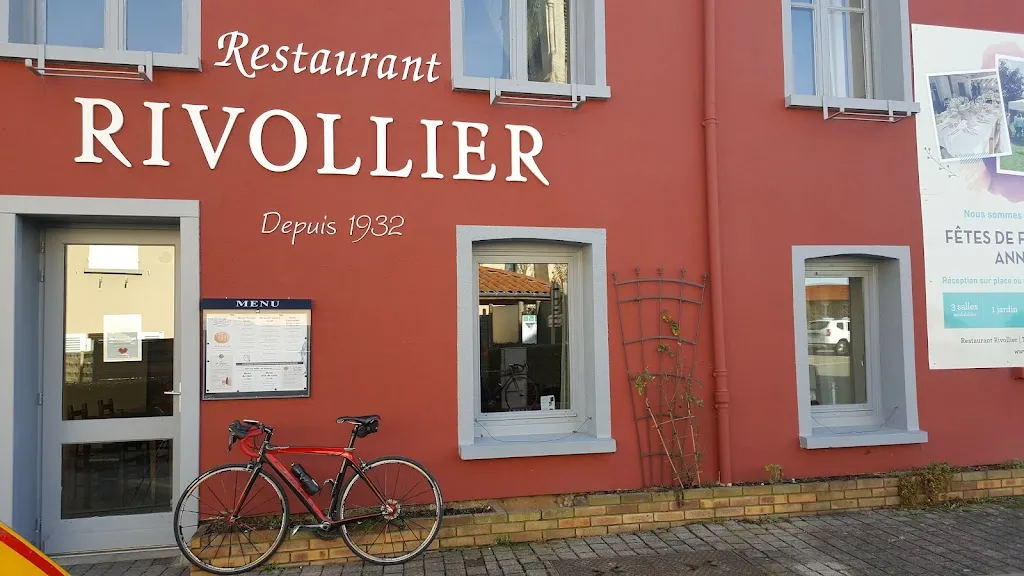 Restaurant Rivollier_Aveize_slider_image_1
