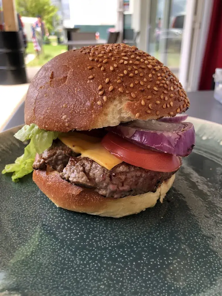 Tee M_Le Café du Voyageur_Saint-Étienne-du-Bois_review