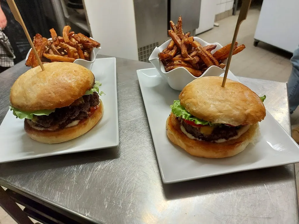 Menu_Pizzéria Les Platanes_Saint-Étienne-de-Fontbellon_image_6