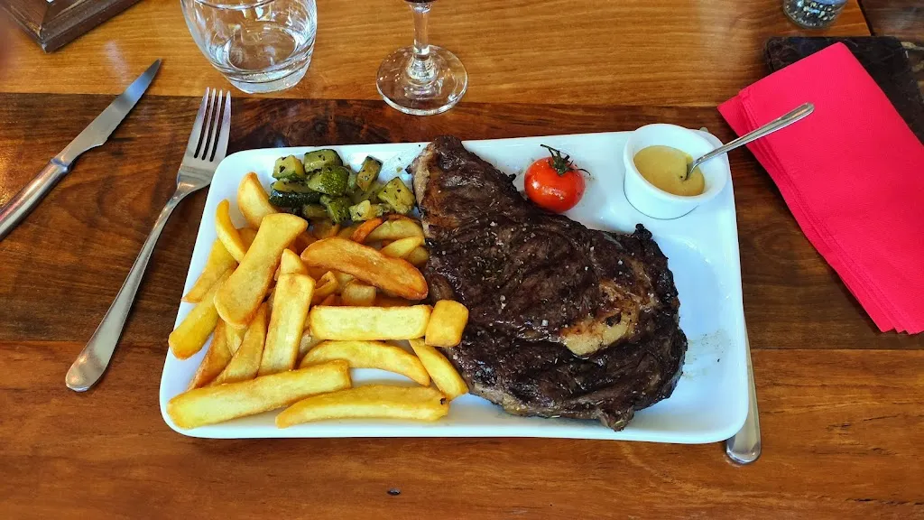 Richard_Le Piq'assiette_Saint-Étienne-de-Fontbellon_review