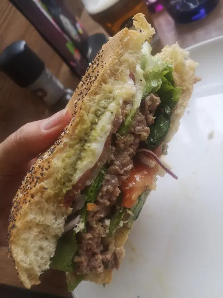 Sylvie Suchyj_Brasserie Les Terrasses Ardéchoises_Saint-Étienne-de-Fontbellon_review