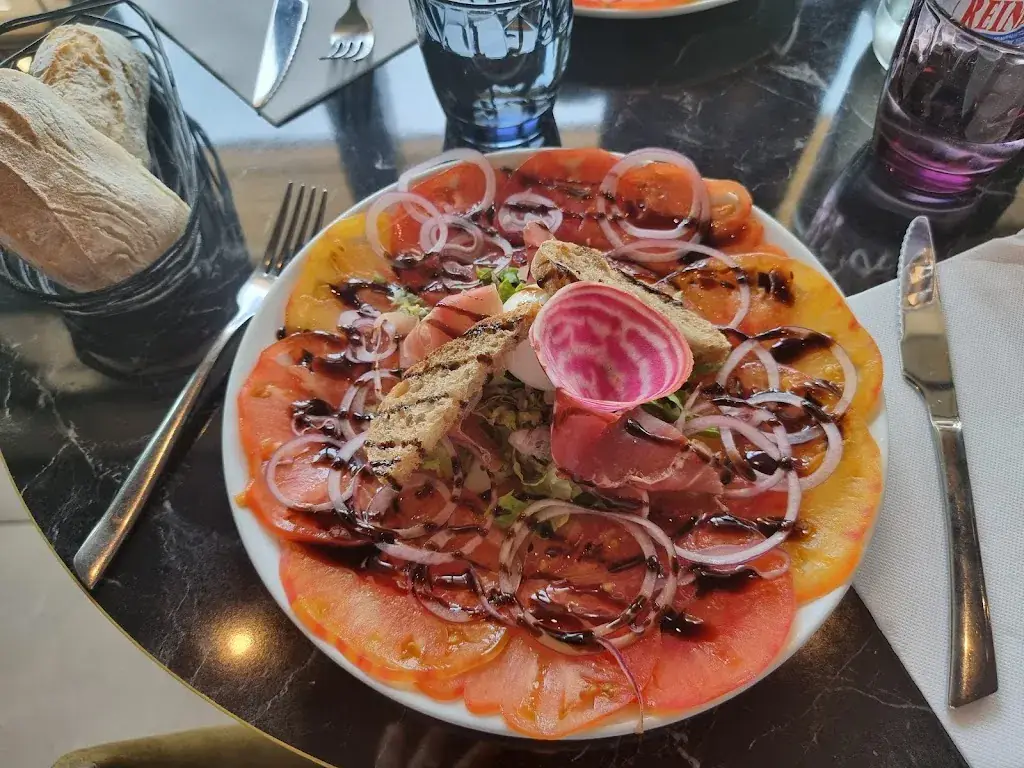 Brasserie Les Terrasses Ardéchoises_Saint-Étienne-de-Fontbellon_slider_image_3