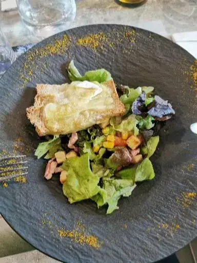 Cindy Debray_Le Plein Sud_Saint-Étienne-de-Cuines_review