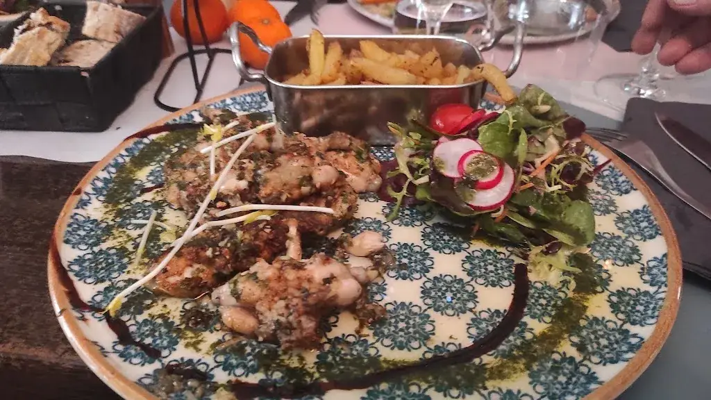 Galochka Blackbird_Ô Rellys_Saint-Cyr-sur-Mer_recensione