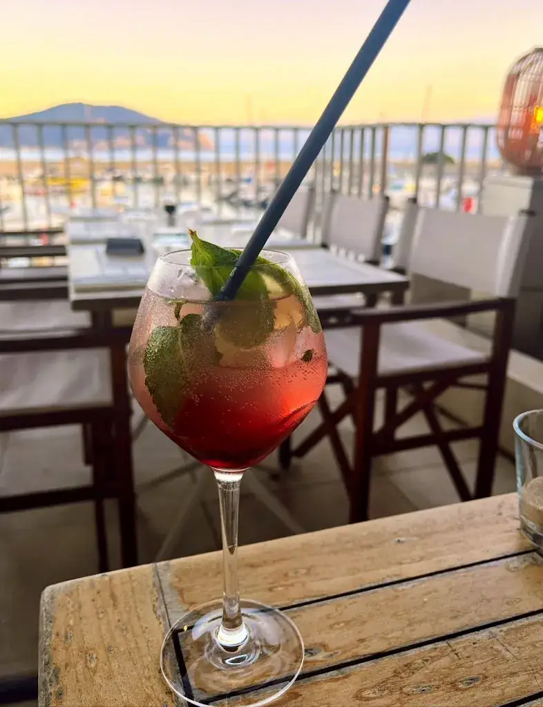 Béatrice _Le Clou du Zèbre_Saint-Cyr-sur-Mer_review