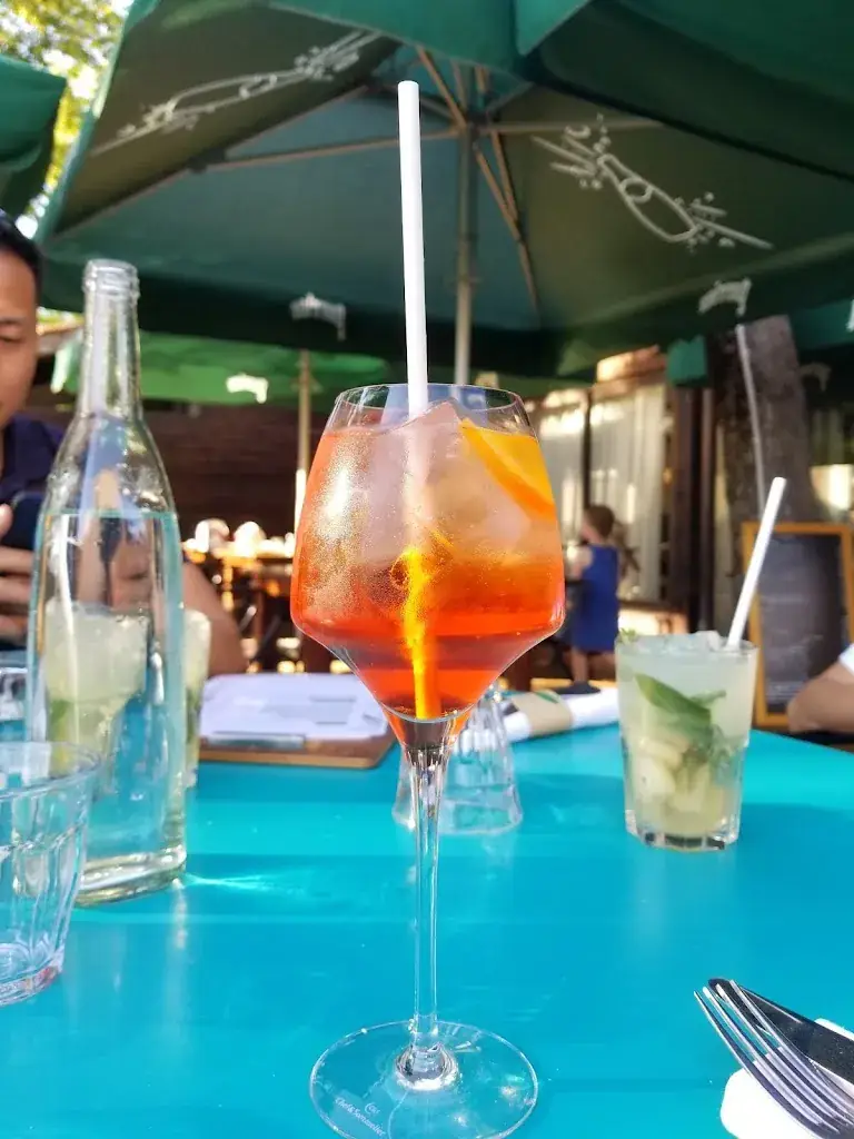 Menu_Là-Haut sur la Colline_Saint-Cyr-au-Mont-d'Or_image_4