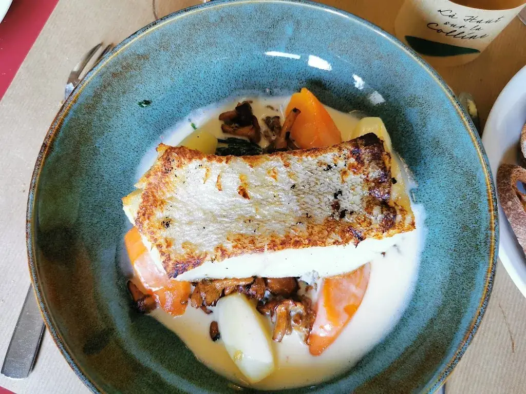 Menu_Là-Haut sur la Colline_Saint-Cyr-au-Mont-d'Or_image_5