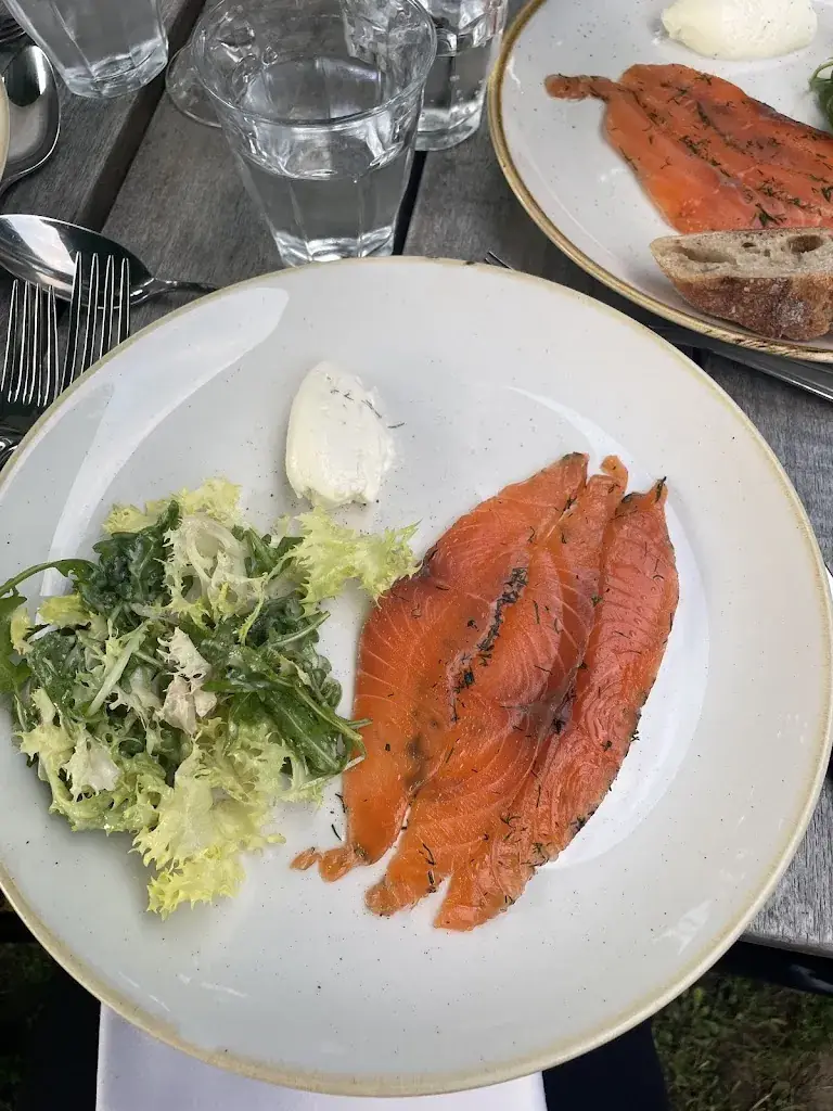 Menu_Là-Haut sur la Colline_Saint-Cyr-au-Mont-d'Or_image_7