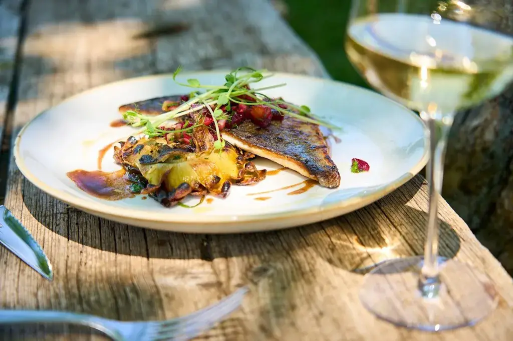 Là-Haut sur la Colline_Saint-Cyr-au-Mont-d'Or_slider_image_3