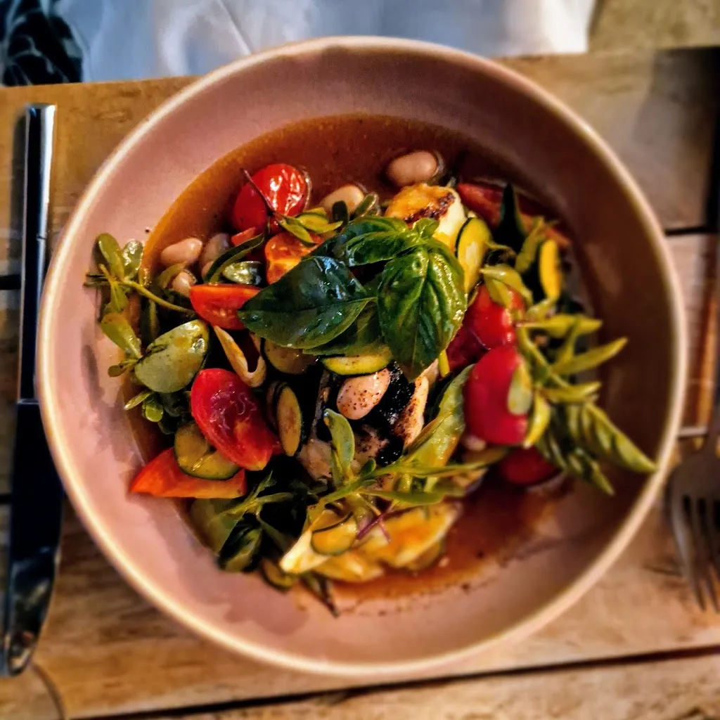 Mike Tommasi_es/pacio_Saint-Cyr-sur-Mer_recensione