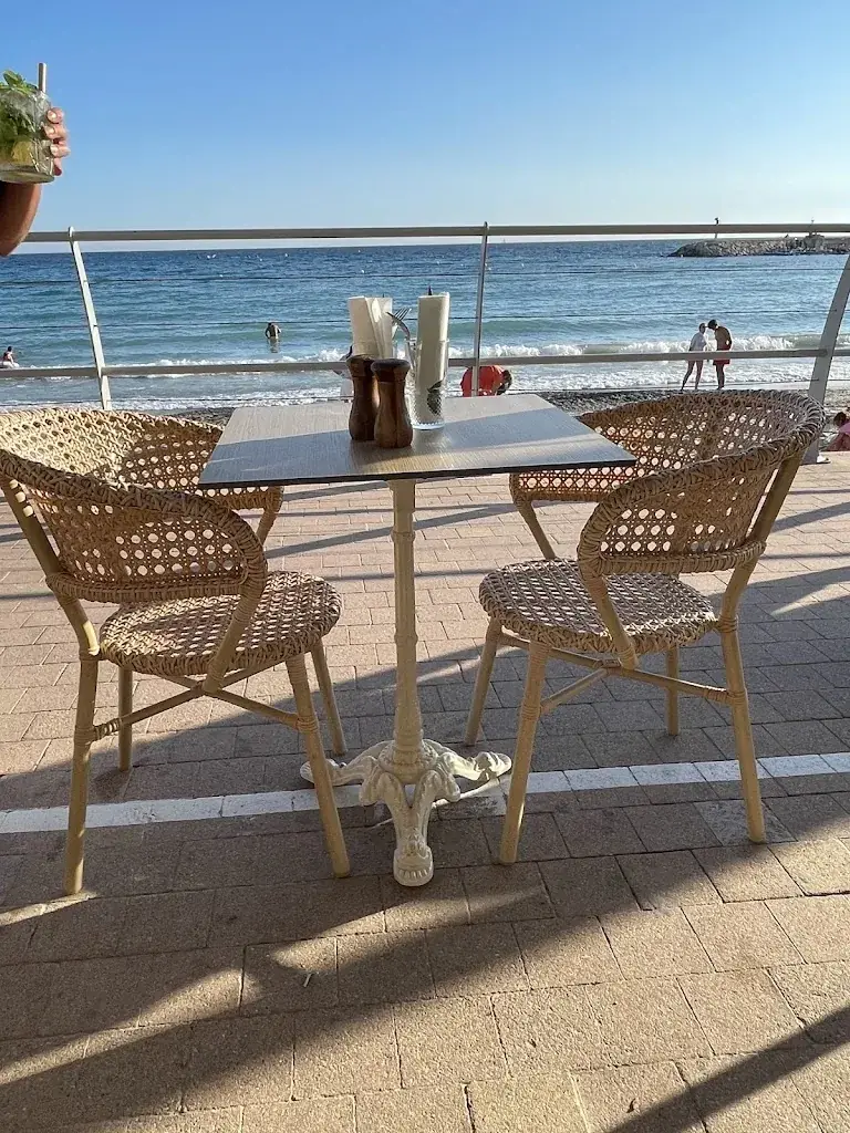 Le RestÔ_Saint-Cyr-sur-Mer_slider_image_3