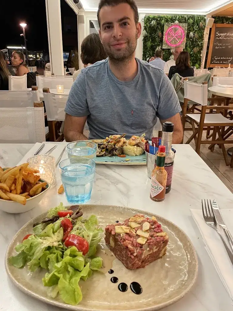 Pamela Patrick_L'Albatros_Saint-Cyr-sur-Mer_avis