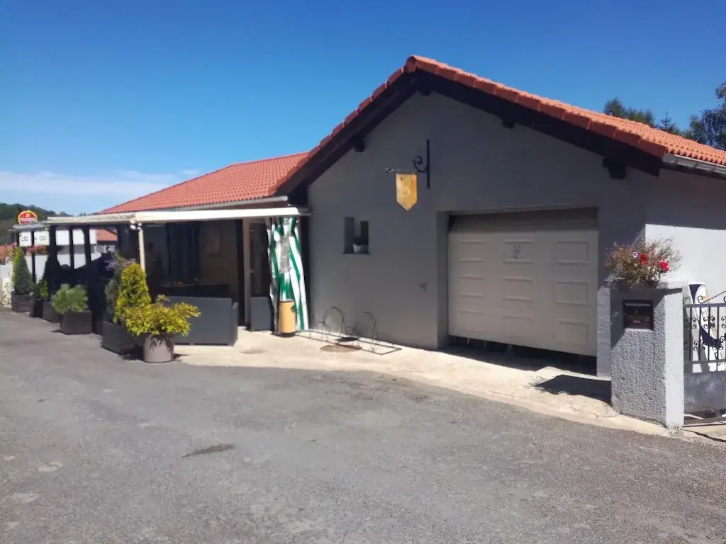 Au Rendez-vous des Ventres Bleus_Saint-Genès-Champanelle_slider_image_1