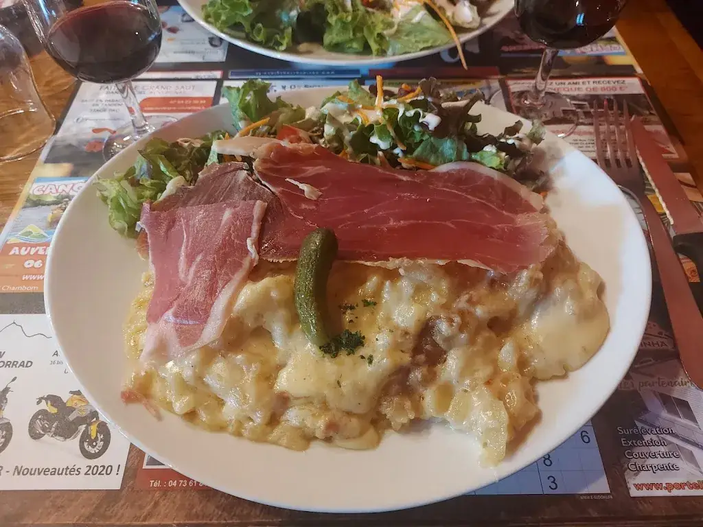 Angie V._Bar Restaurant le G.R_Saint-Genès-Champanelle_review