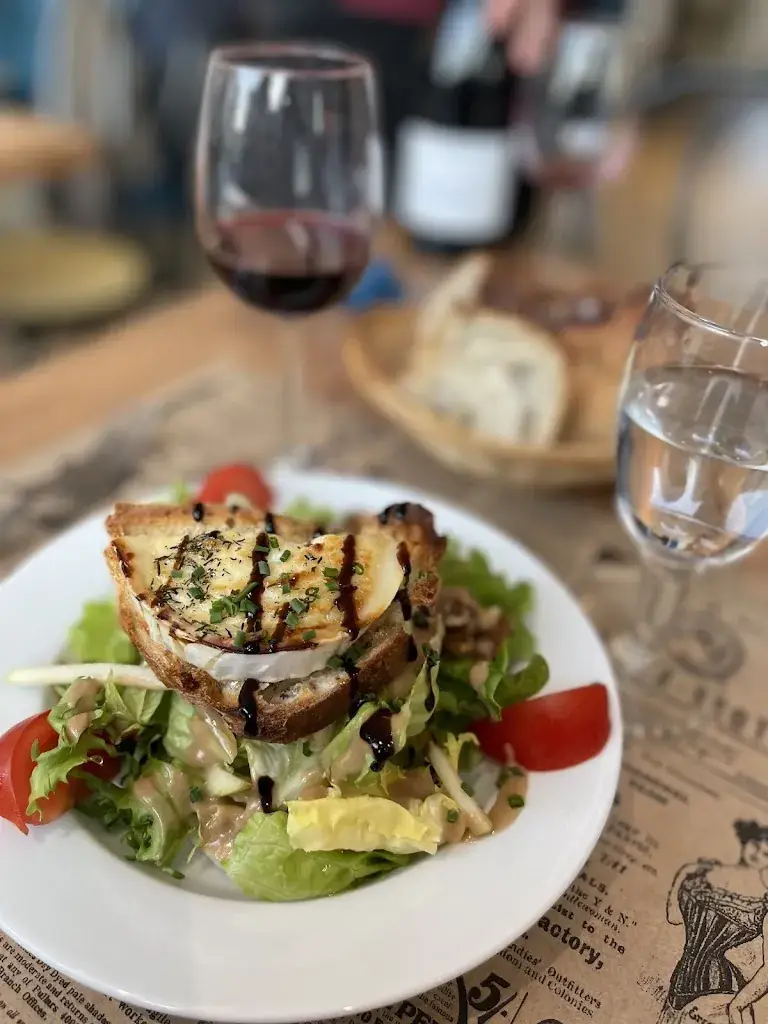 Maha Layton_Au P'tit Resto_Saint-Félix_review