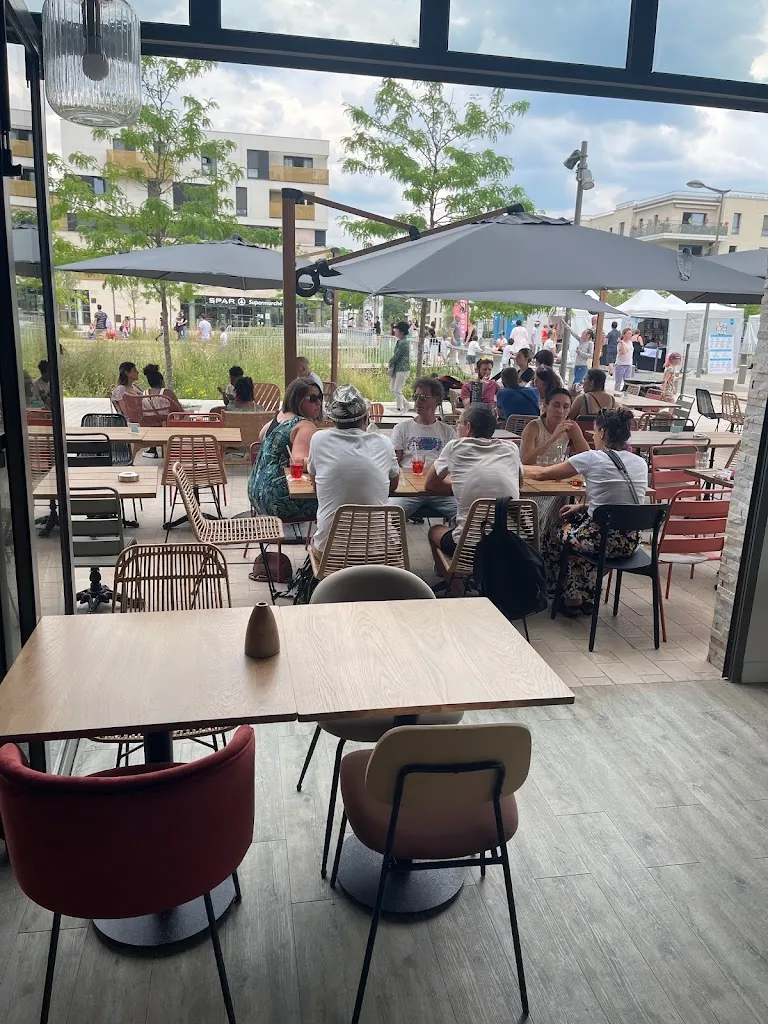 La Pause - Bistronomie restaurant in Saint-Cyr-l'École