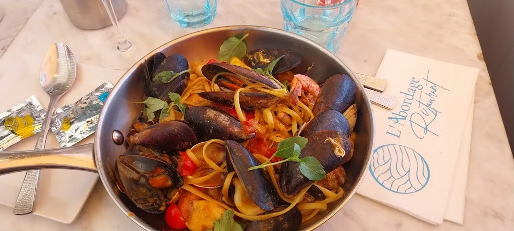 L' ABORDAGE_Saint-Cyr-sur-Mer_slider_image_3