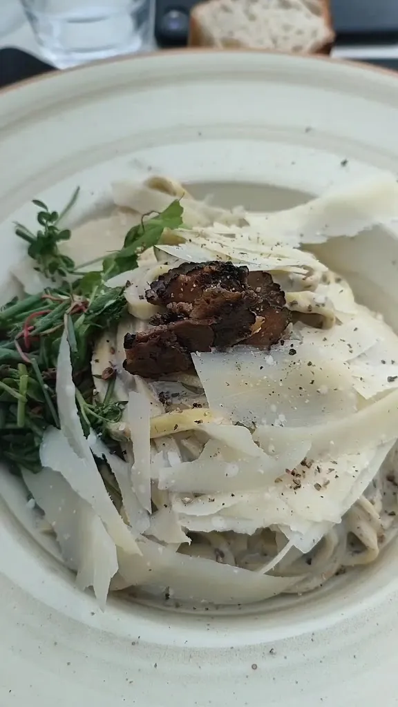 LES 2 SOEURS_Saint-Cyr-sur-Mer_slider_image_2