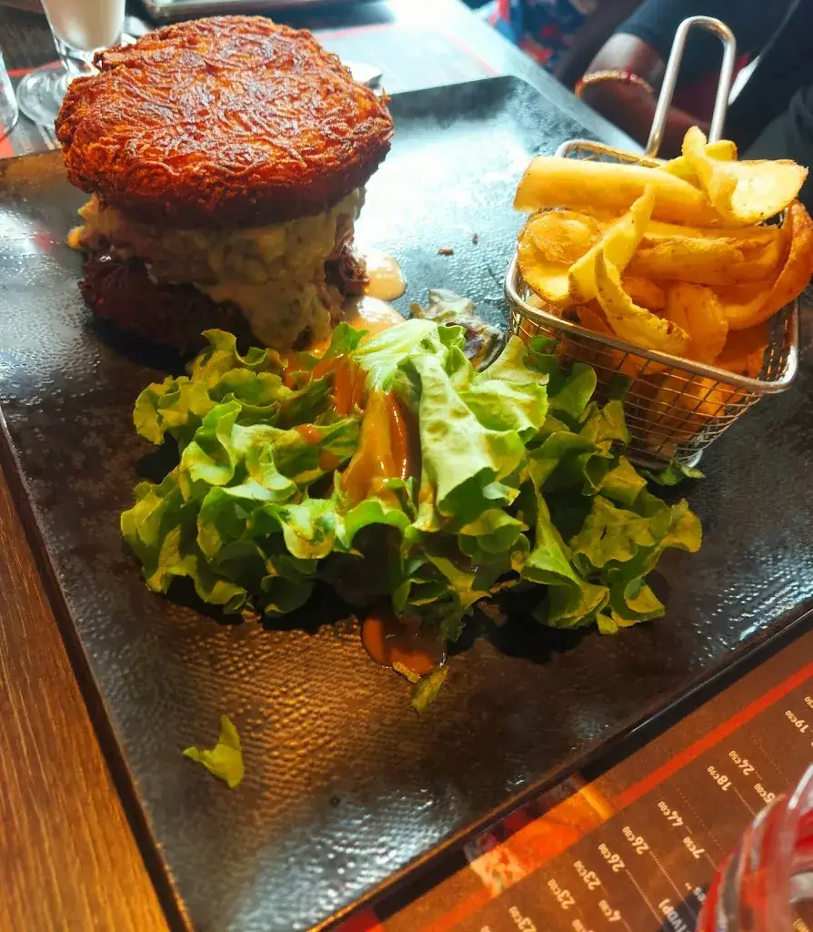 JST MLLR_Le Globe La Brasserie_Saint-Genest-Lerpt_review