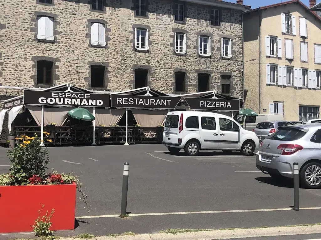 Espace Gourmand Restaurant in Saint-Flour