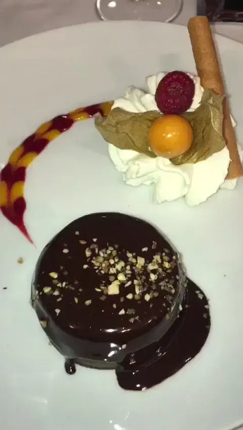 Restaurant L'Aquarium_Saint-Cyprien_slider_image_2