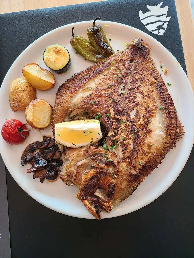 Restaurant L'Aquarium_Saint-Cyprien_slider_image_3