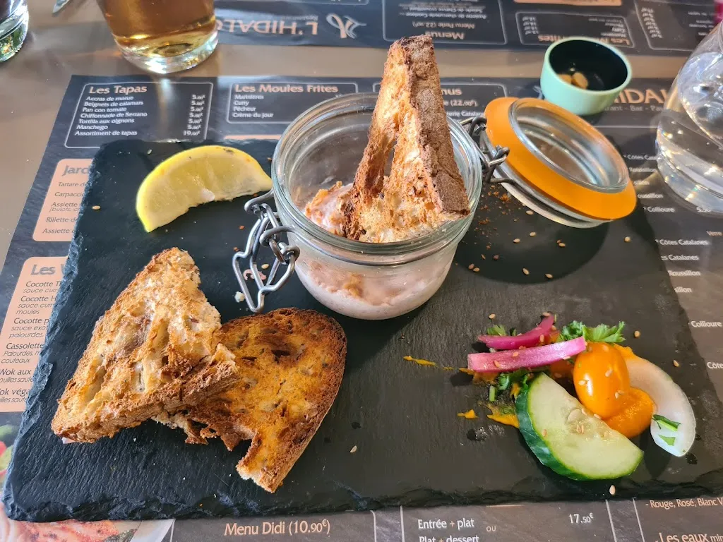 Myke Laagland_L'Hidalgo_Saint-Cyprien_review