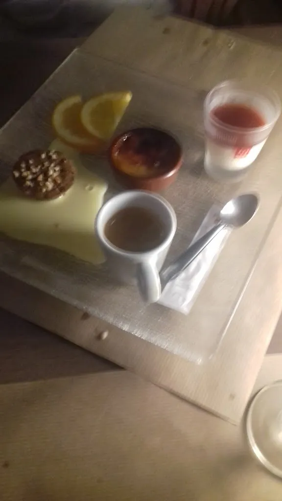 Menu_Restaurant Le Passage_Saint-Cyprien_image_8