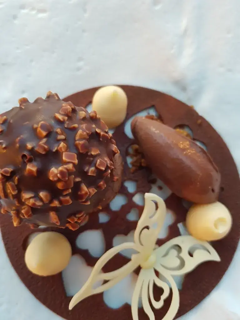 Menu_Restaurant L'Almandin_Saint-Cyprien_image_5